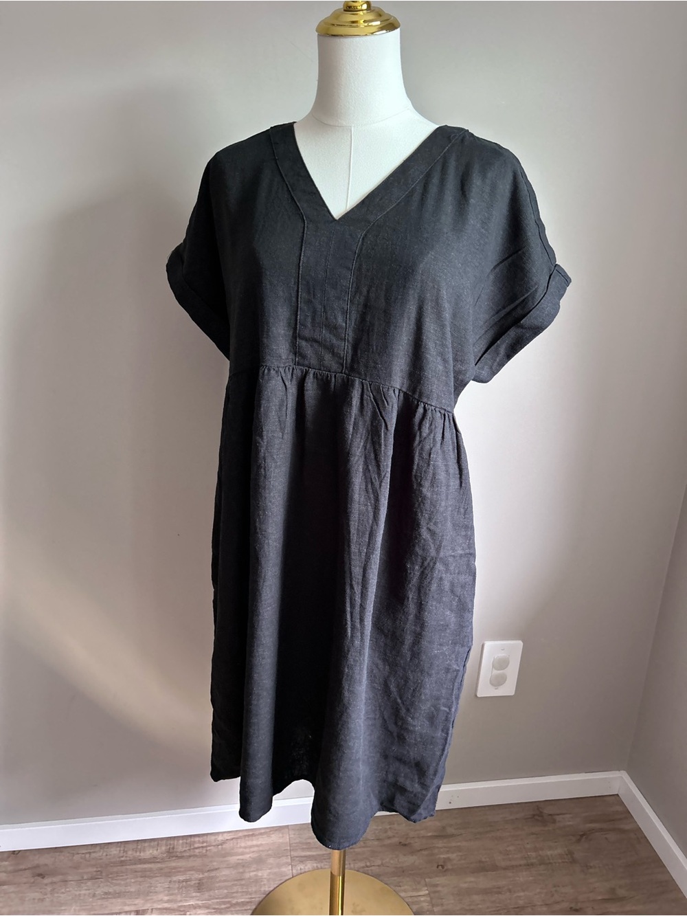 Linen blend Black V-Neck Short Sleeve effortless neutral beachy summer Dress
